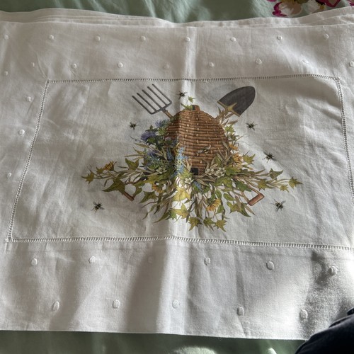 Stunning linen placemats - x,