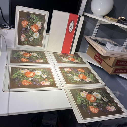 Vintage boxed set - boxed,