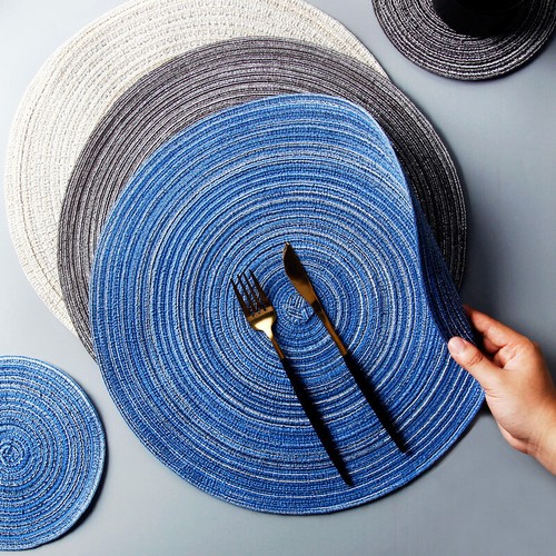 Set round woven placemats - 4,
